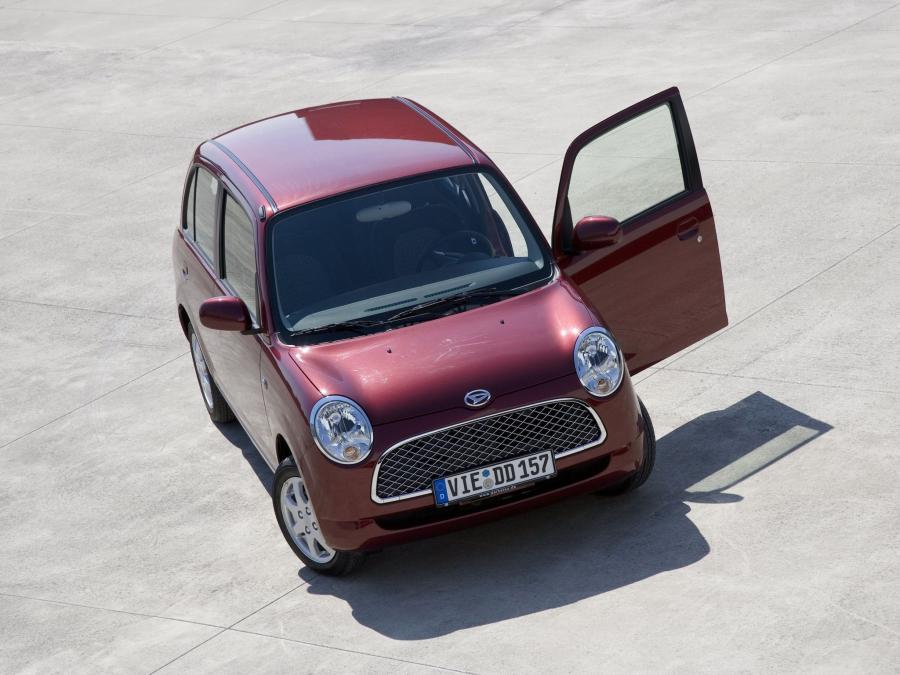  Daihatsu Trevis 2006 года  (фото 19 из 36)